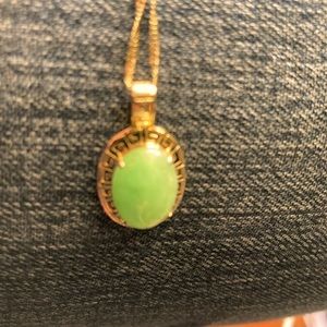 Jade pendent and 14kt gold chain